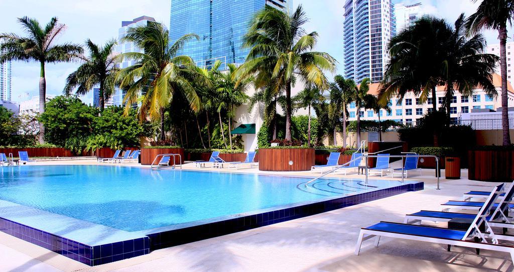 Dharma Home Suites Brickell Miami At One Broadway Екстериор снимка